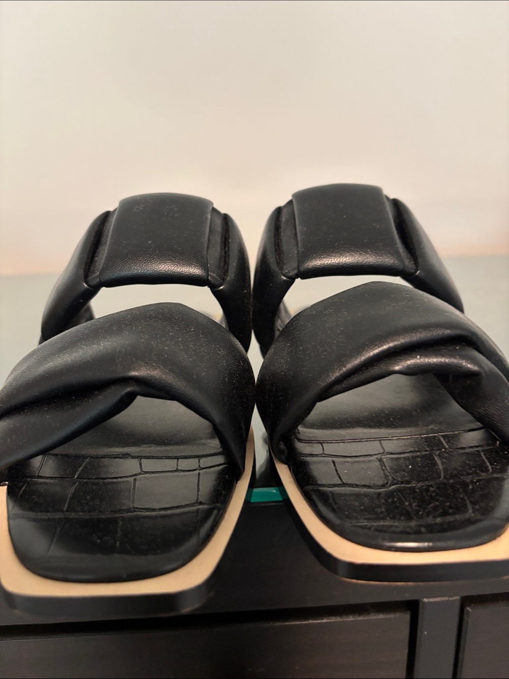 Circus by Sam Edelman Black Padded Crossover Slide Sandals